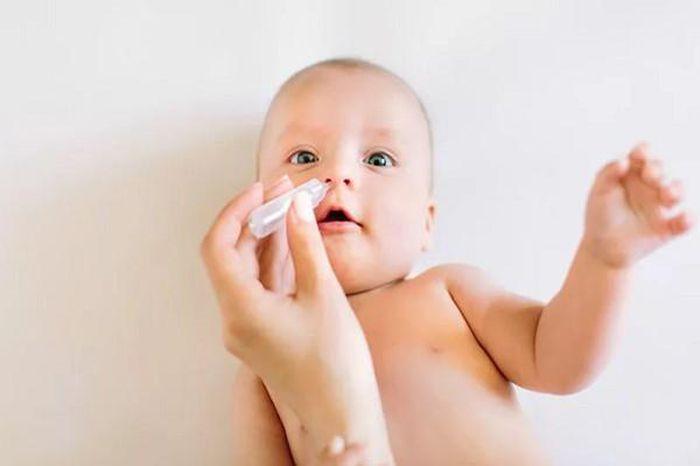 Vệ sinh mũi đúng cách để không bị COVID hỏi thăm
