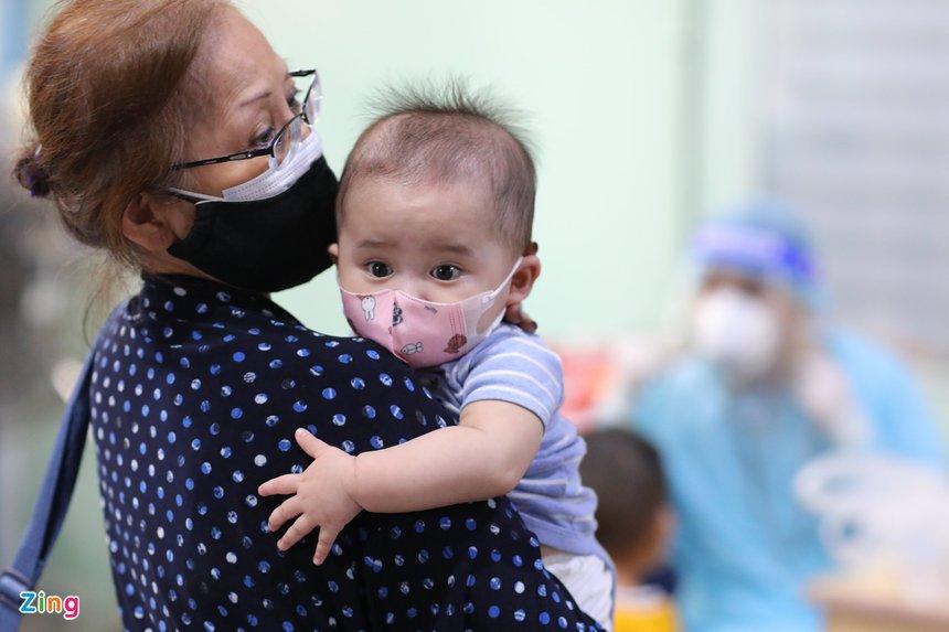 Chưa dậy thì, trẻ tiêm vaccine Covid-19 có thể bị vô sinh?