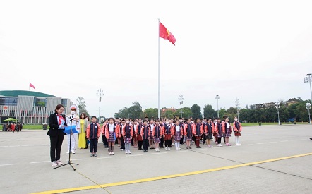 Hạnh phúc ngày vào Đội