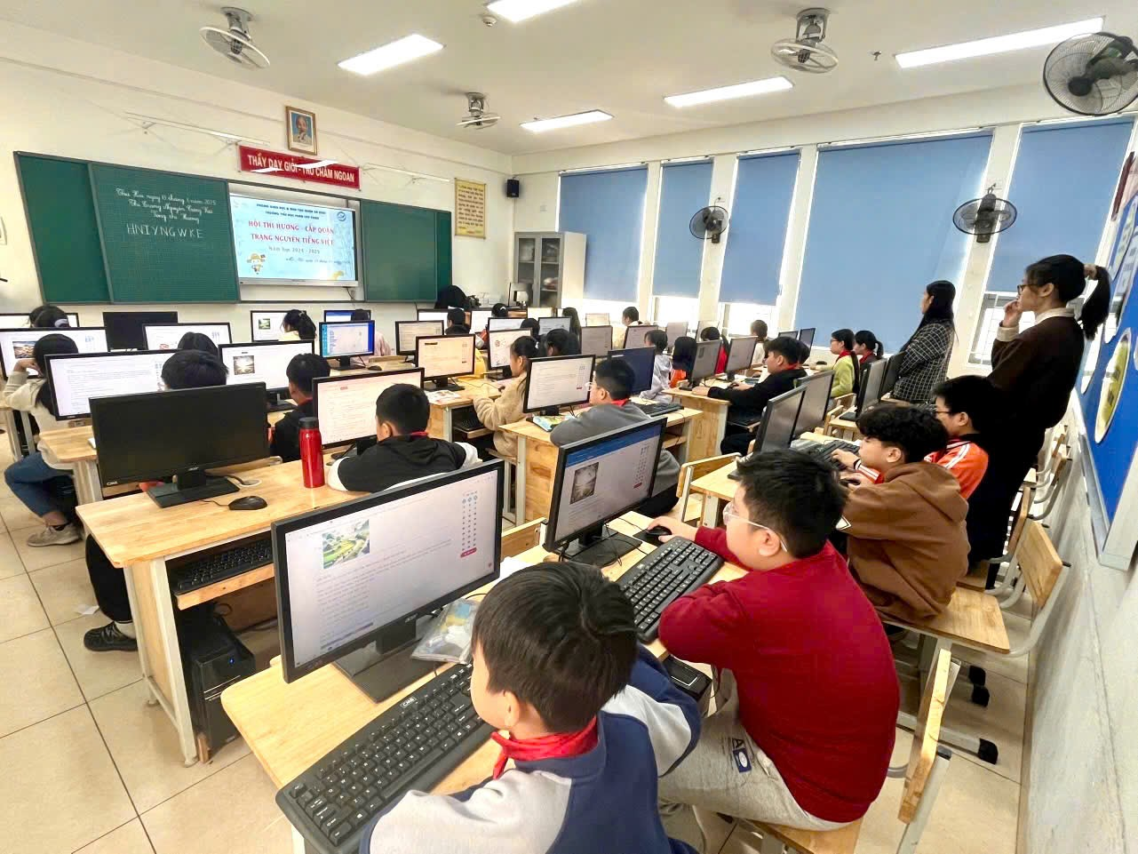 Học sinh Trường Tiểu học Phan Chu Trinh hoàn thành vòng thi Hương - Trạng Nguyên Tiếng Việt - cấp quận  Năm học 2024 – 2025