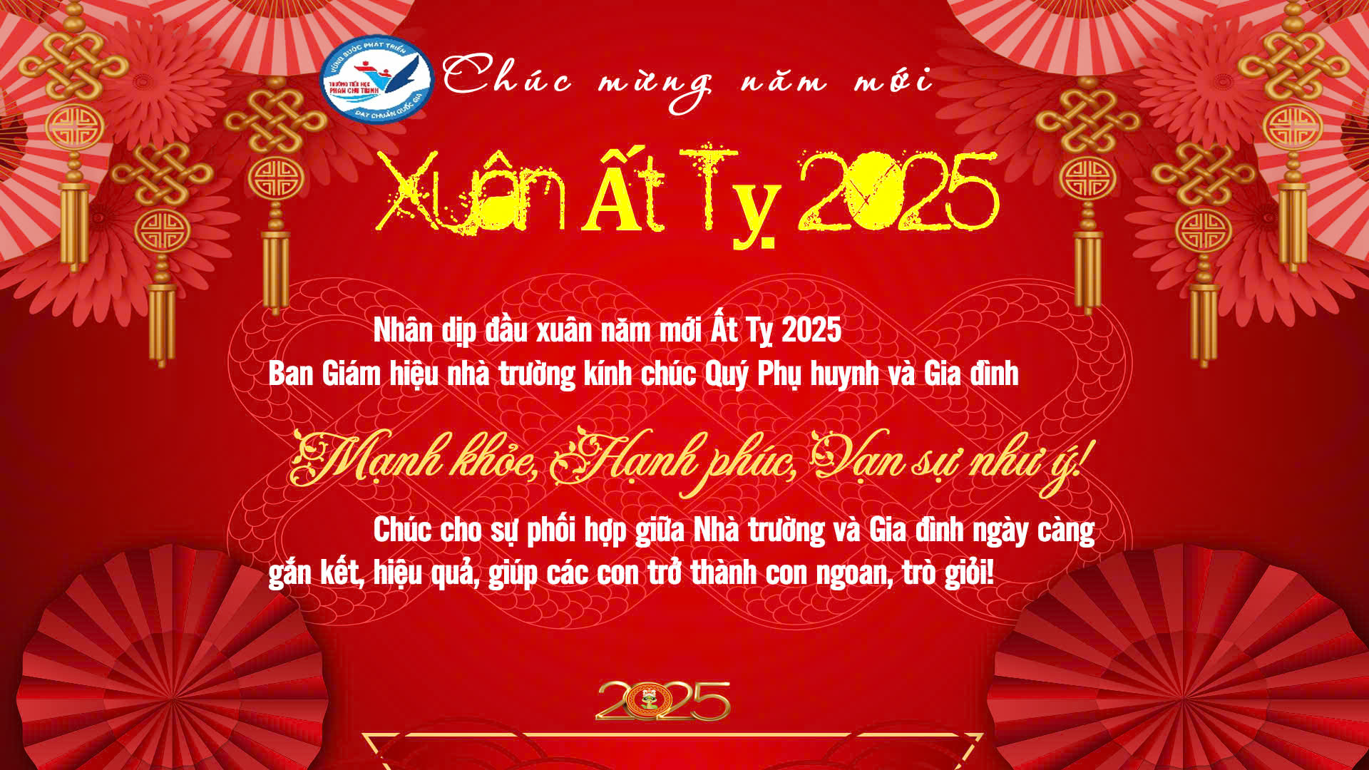 Trường Tiểu học Phan Chu Trinh chúc mừng năm mới Quý Phụ huynh học sinh