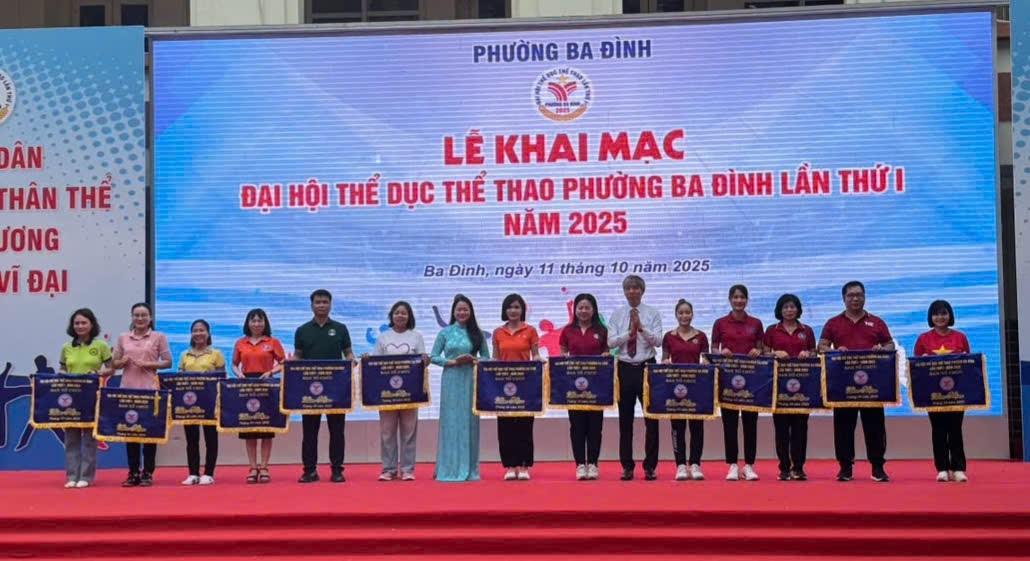 Trường Tiểu học Phan Chu Trinh hào hứng tham gia Đại hội Thể dục Thể thao phường Ba Đình lần thứ nhất năm 2025