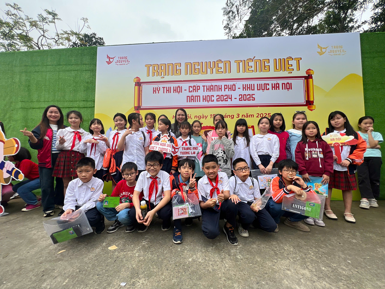 Học sinh Trường Tiểu học Phan Chu Trinh háo hức tham dự vòng thi Hội – Trạng nguyên Tiếng Việt cấp Thành phố năm học 2024 -2025