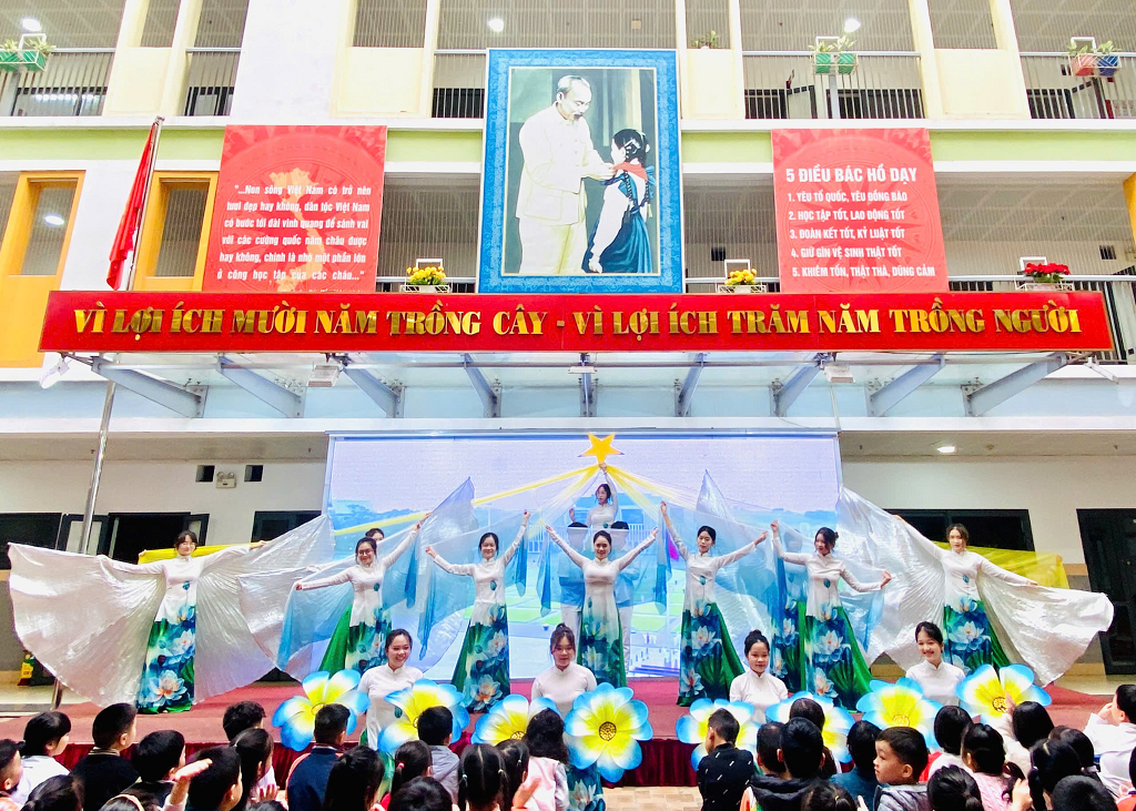 Hành trang nối tiếp  những ước mơ