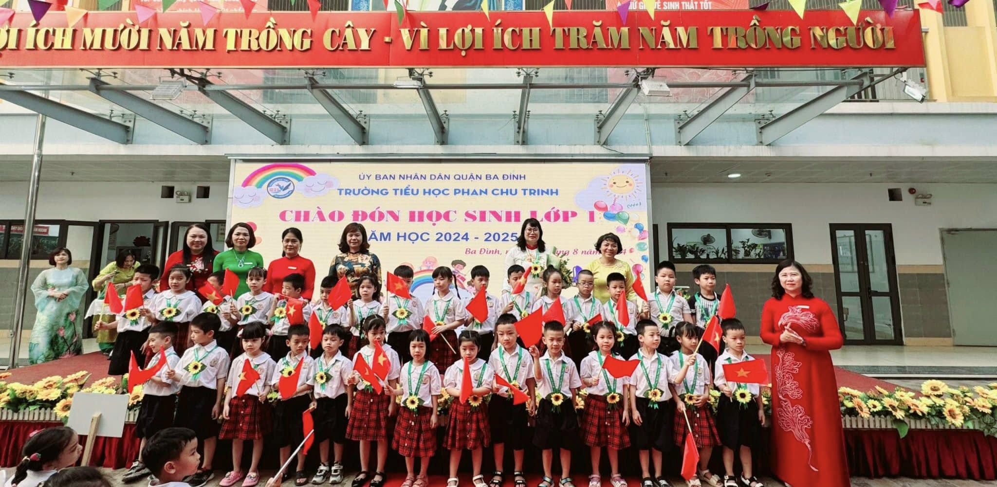 Hân hoan chào đón các em học sinh khối lớp 1 - Năm học 2024 - 2025