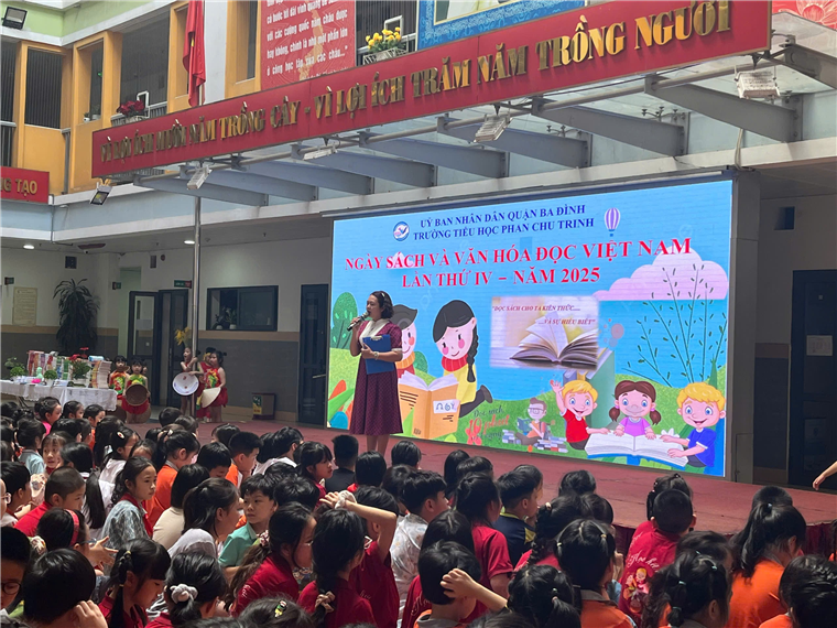 Trường TH Phan Chu Trinh tổ chức Ngày sách và Văn hóa đọc Việt Nam lần thứ IV năm 2025