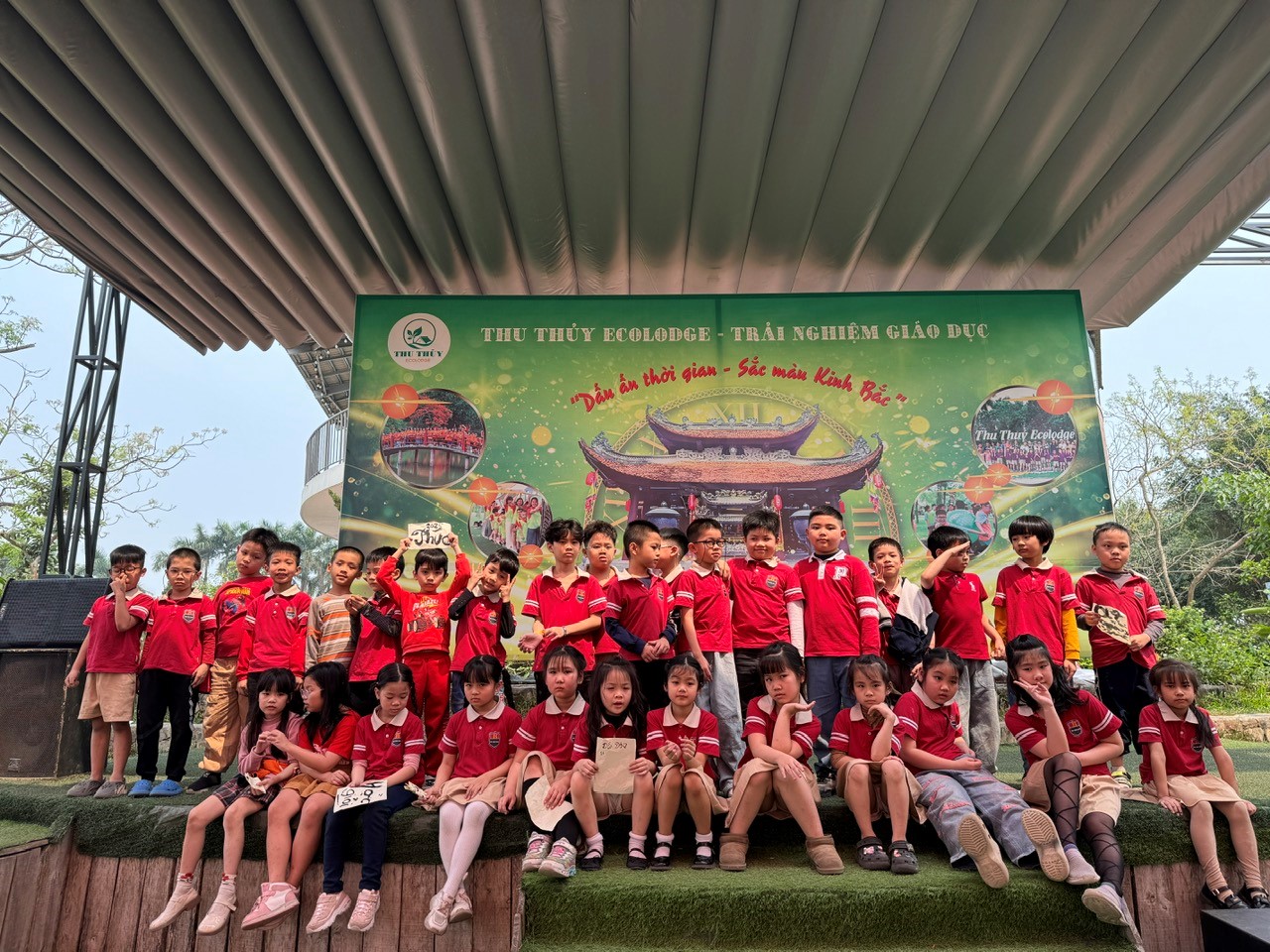 Chuyến học tập trải nghiệm tại khu Tổ hợp giáo dục Thu Thuỷ Ecolodge của học sinh lớp 2B trường Tiểu học Phan Chu Trinh