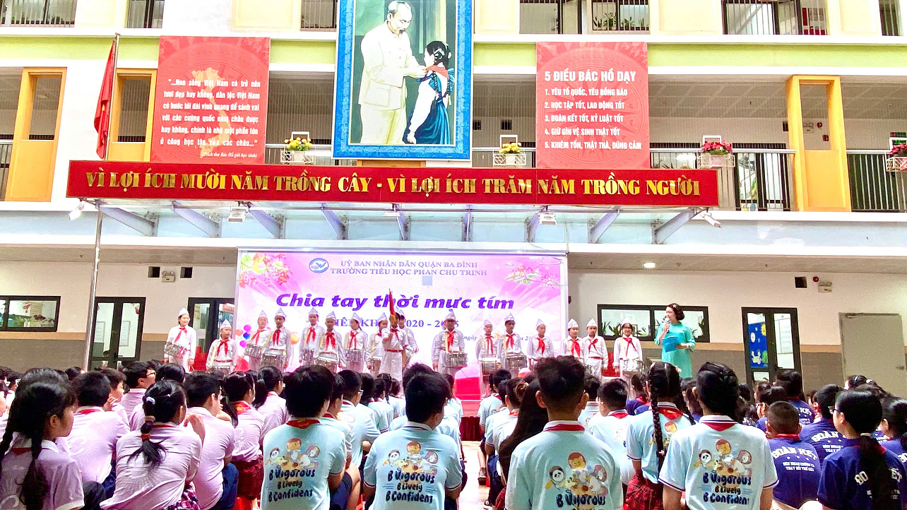 Chia tay thời mực tím - Hành trình yêu thương từ mái trường TH Phan Chu Trinh