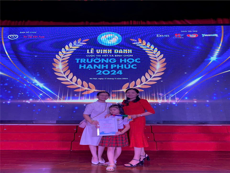 Ảnh có chứa trang phục, thể thao, Khiêu vũ, người

Mô tả được tạo tự động