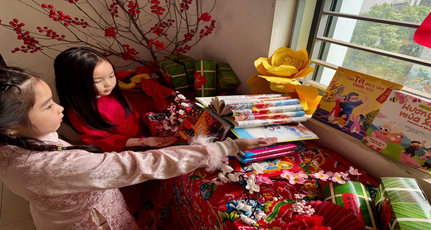 D:\THƯ VIỆN\THƯ VIỆN 25-26\HÌNH ẢNH\TẾT\gen-o-z7479904589904_3622ebe9f3441e02b1d59750957dd749.jpg